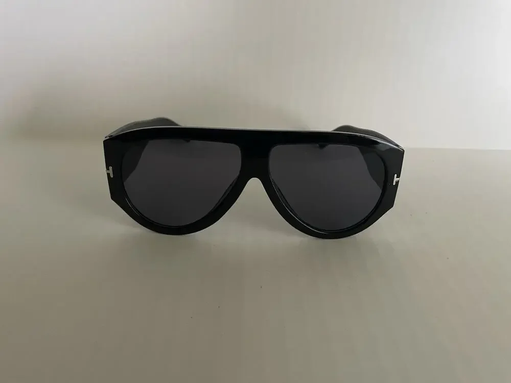Trendy Retro Oversized Aviator Sunglasses for Women Men 70s Luxury
